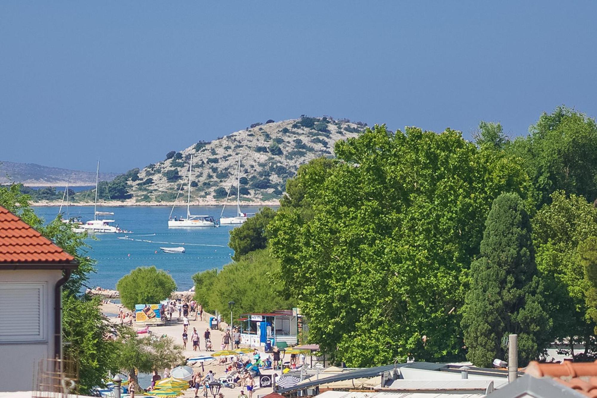 Apartment And Rooms Mrkovic Vodice Exterior foto
